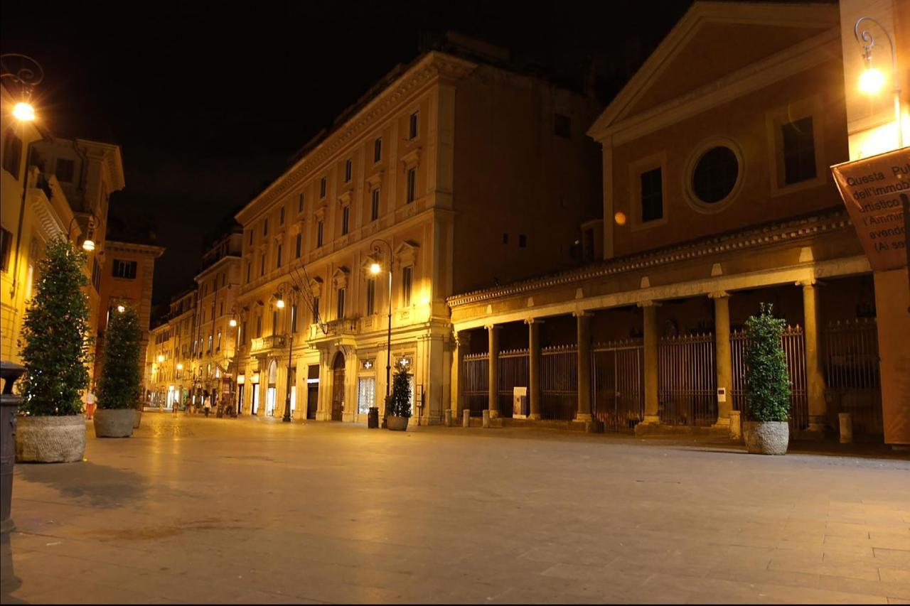 Relais San Lorenzo In Lucina Rom Exterior foto